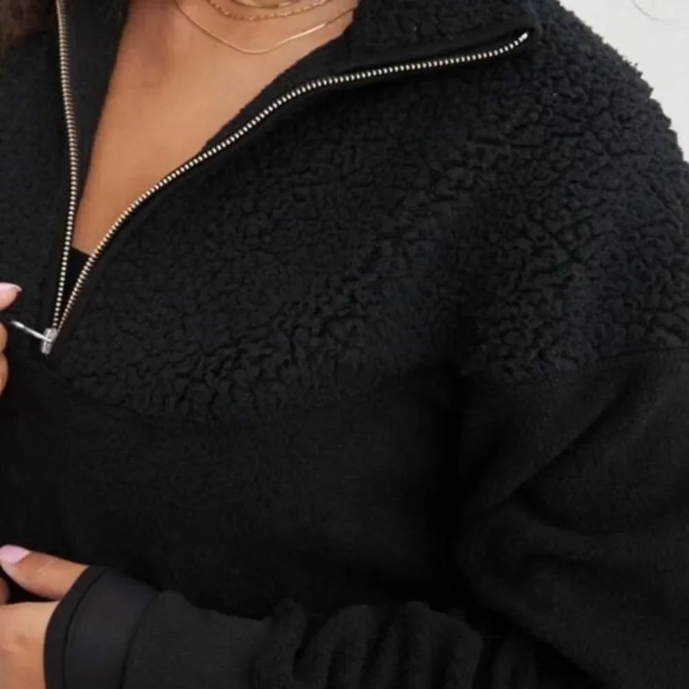 AERIE‎ Women’s Hometown Holiday Quarter Zip Fleece Sweatshirt Black Small - Picture 2 of 16